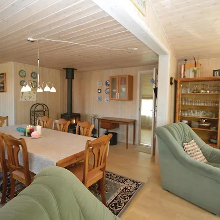 3 Bedroom Cozy In * Fårvang