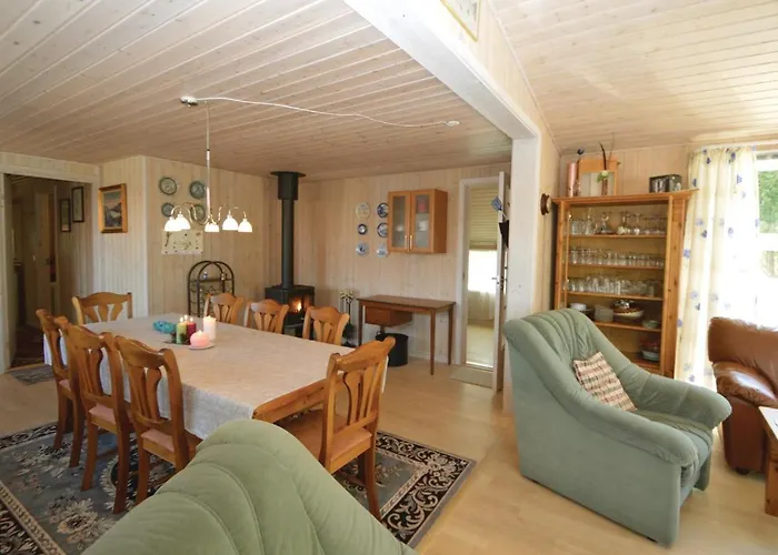 3 Bedroom Cozy In * Fårvang